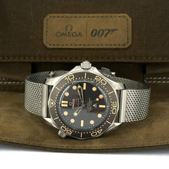 Omega Seamaster Diver 300 MUnworn 2026 007 Edition Seamaster Diver 300 Ref# 210.90.42.20.01.001 box and papers