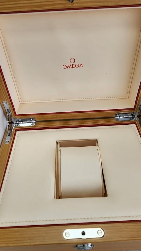 Omega Seamaster Aqua Terra150m Co-axial Master Chronometer Brand new unworn