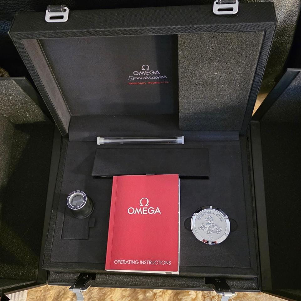 Omega Speedmaster Professional Moonwatch Fullset neu mit 4 ( Armbändern
