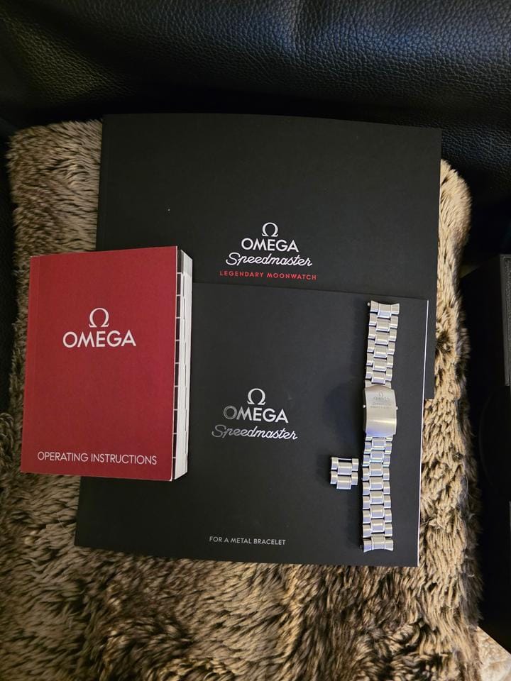 Omega Speedmaster Professional Moonwatch Fullset neu mit 4 ( Armbändern