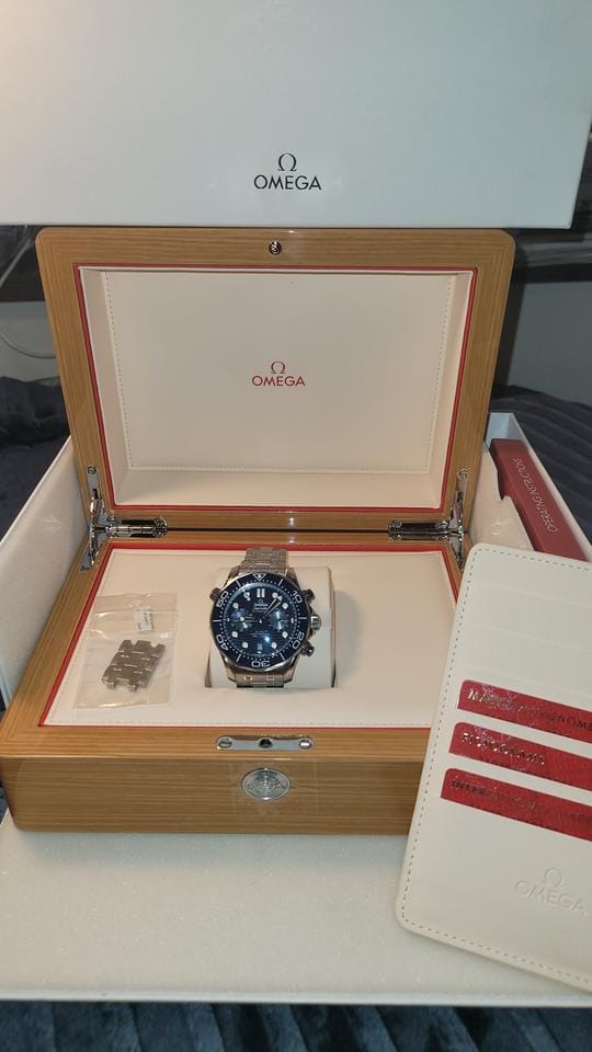 Omega Seamaster Diver 300 Mchronographe co axial master montre neuve set complet.