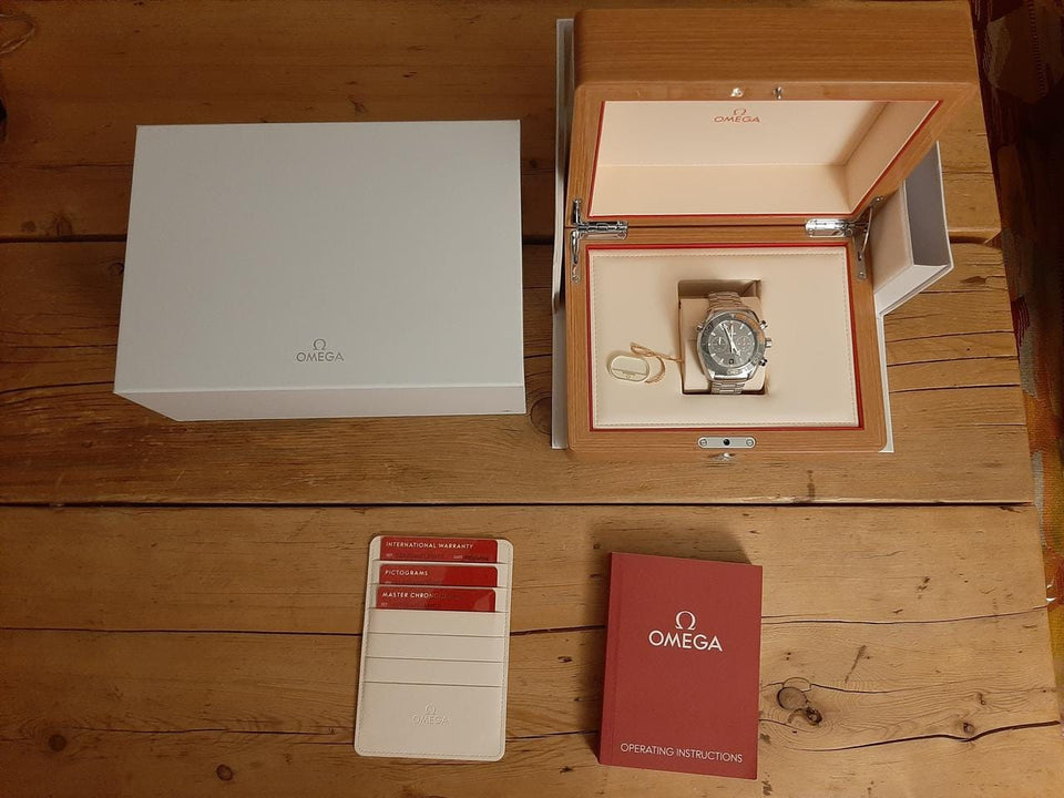 Omega Seamaster Planet Ocean Chronograph215.30.46.51.01.002