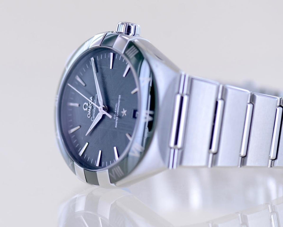 Omega Constellation41mm Green Meteroit Ceramic cal 8900 Master Chronometer B+P