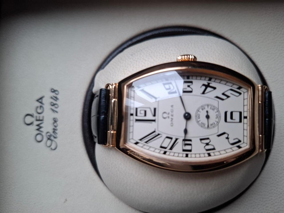 Omega Museum Petrograd 1915