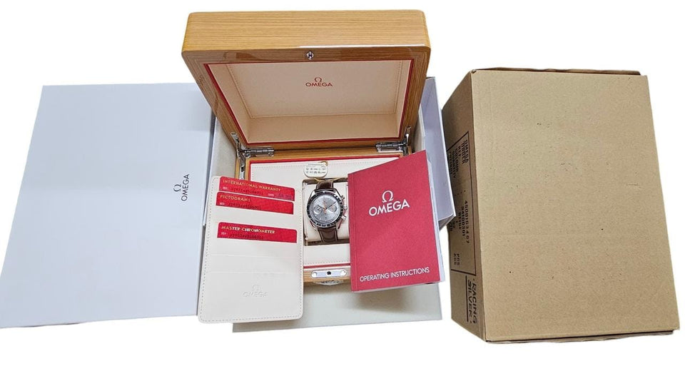 Omega Speedmaster Racing329.32.44.51.06.001