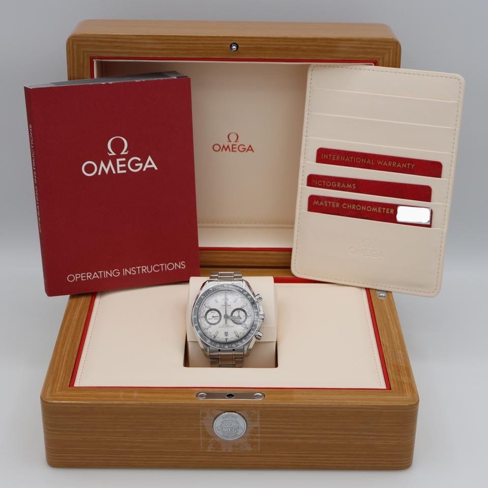Omega Speedmaster Racing Co-Axial Chronograph Full Set / 2026 Unworn