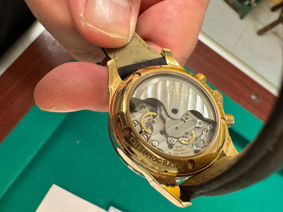 Omega De Ville Co-Axial Chronograph Uhr mit Box und Rechnung
