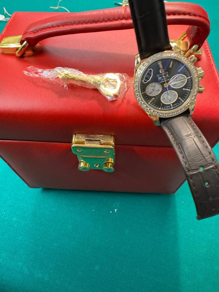 Omega De Ville Co-Axial Chronograph Uhr mit Box und Rechnung