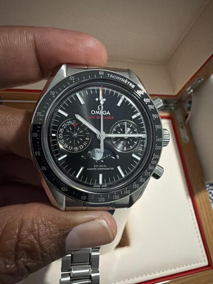 Omega Speedmaster Moonphase Moonwatch Moonphase OBO - Unworn Omega Moonphase with full box and papers