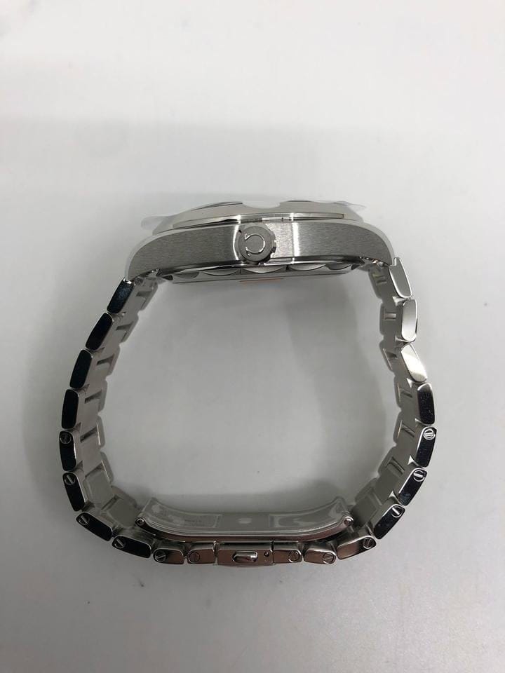 Omega Seamaster Aqua Terra Worldtimer150m 43 mm otomatik saat 220.10.43.22.03.001