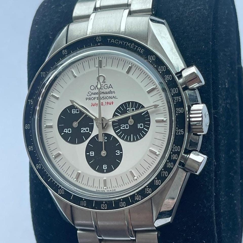 Omega Speedmaster Professional Moonwatch Apollo 11 35th Anniversary Omega Speedmaster Professional Apollo 11 35th Anniversary