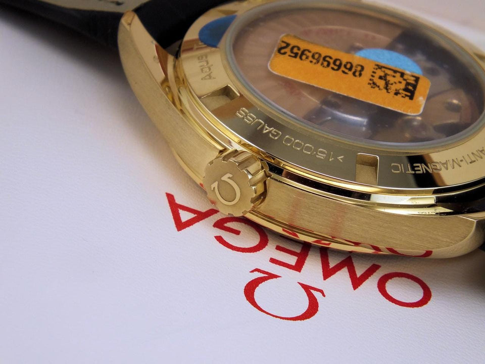 Omega Seamaster Aqua Terra Master Co-axial NOS Full GOLD 18 K + Buckle 18 K Full Set NOS