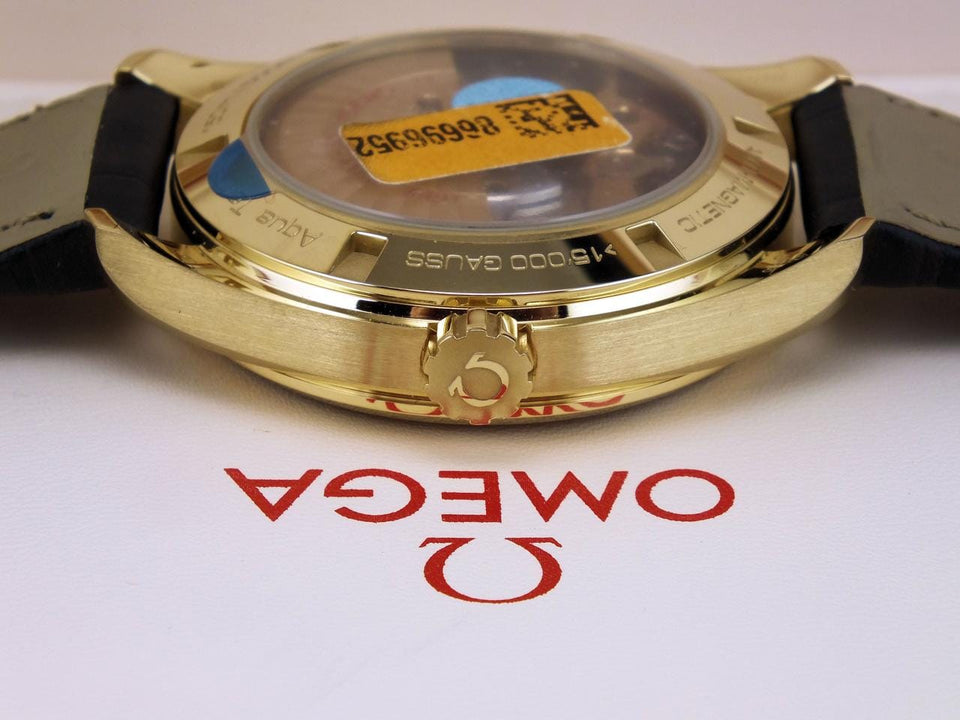 Omega Seamaster Aqua Terra Master Co-axial NOS Full GOLD 18 K + Buckle 18 K Full Set NOS
