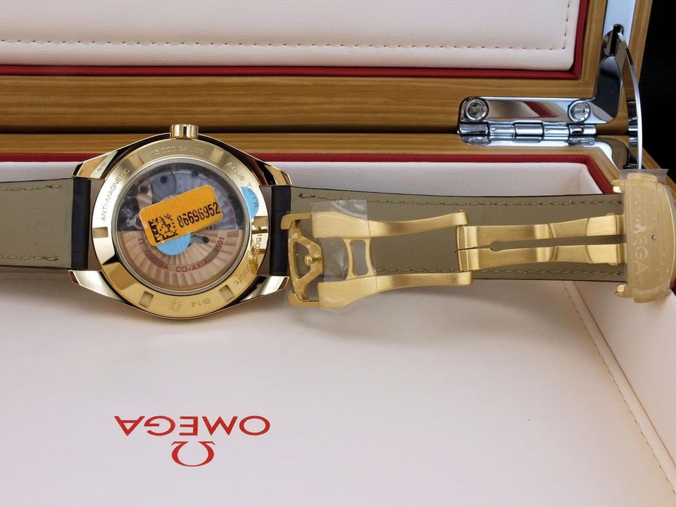 Omega Seamaster Aqua Terra Master Co-axial NOS Full GOLD 18 K + Buckle 18 K Full Set NOS