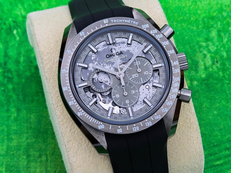 Omega Speedmaster Dark Side Of The Moon 44mm on Rubber Strap - New Movement 2025 release Ref 310.92.44.50.06.002 - Like New 01/2025 (?)