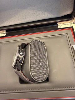 Omega Speedmaster Dark Side Of The Moon Moonwatch Almost unworn. Never damaged. Complete set.