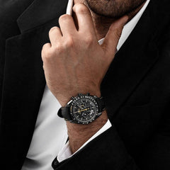 Omega Speedmaster311.92.44.30.01.001 Dark Side of the Moon Apollo 8 Edition Black Ceramic Black Dial (2021)