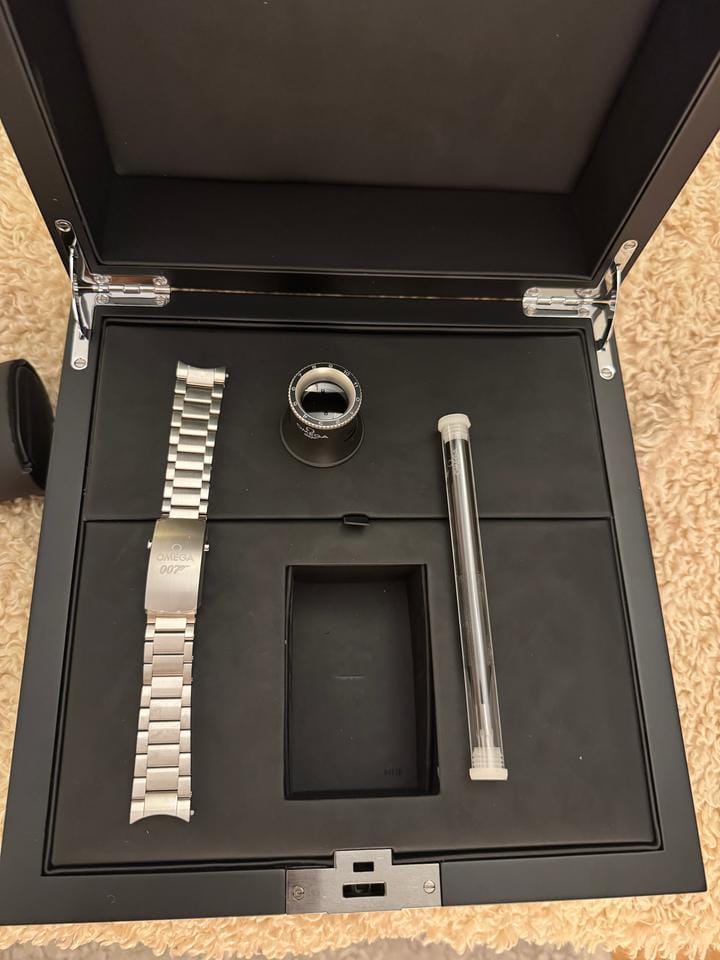Omega Seamaster 300 Limited Edition Spectre UNWORN BOX/PAPERS