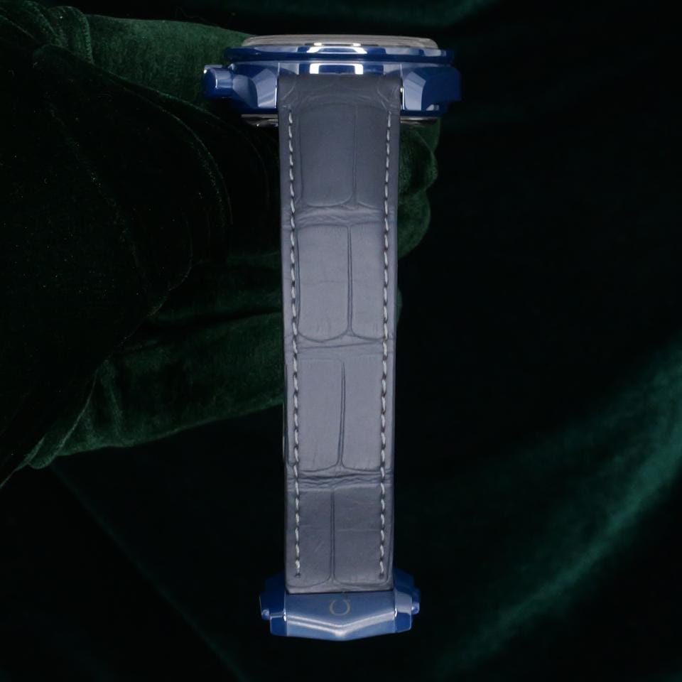 Omega Speedmaster Moonphase MINT COMPLETE SET Speedmaster Moonphase "Blue Side of the Moon" 304.93.44.52.03.002
