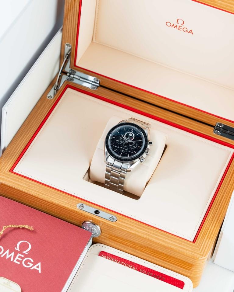 Omega Speedmaster Moonphase311.30.44.32.01.001 - 2020