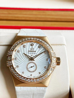 Omega Constellation Ladies Brand new fullset(Box,book,warranty card,tag)