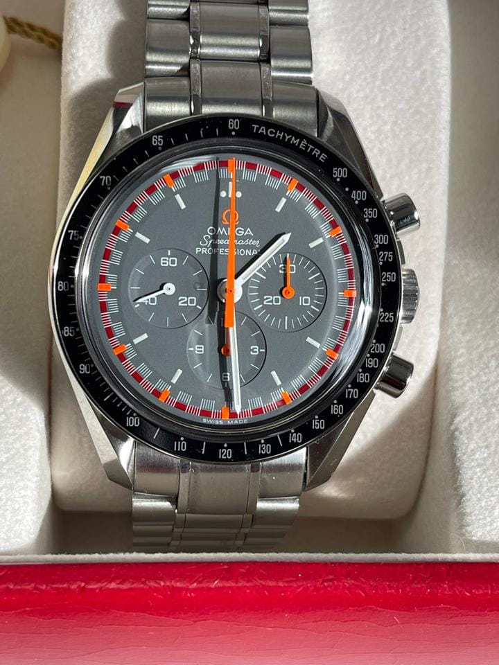 Omega Speedmaster Racing Japan Professional Limited Edition