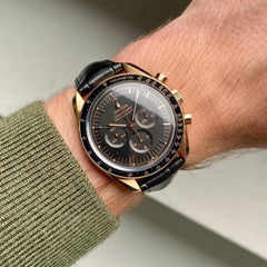 Omega Speedmaster Professional Moonwatch Co-Axial Master Chronometer | 310.63.42.50.01.001 | Box & Papers | 99% | NEW | Rose Gold
