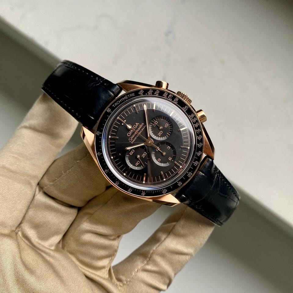 Omega Speedmaster Professional Moonwatch Co-Axial Master Chronometer | 310.63.42.50.01.001 | Box & Papers | 99% | NEW | Rose Gold