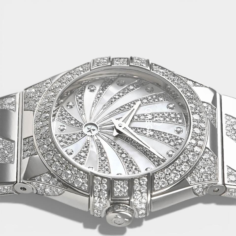 Omega Constellation Quartz White gold / 27 mm / Box&Papers / 123.55.27.60.55.012
