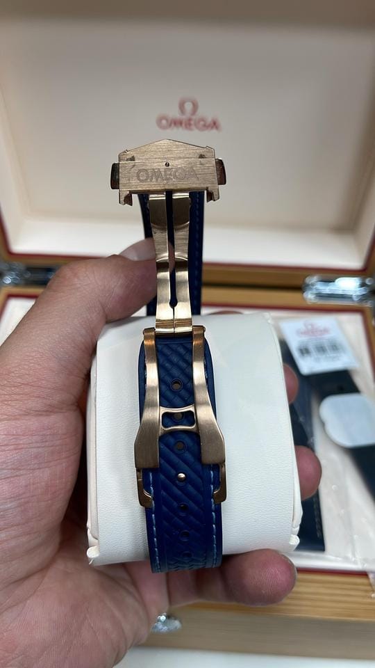 Omega Seamaster Aqua Terra150m Master Chronometer Gmt March 2025 new full box and warranty