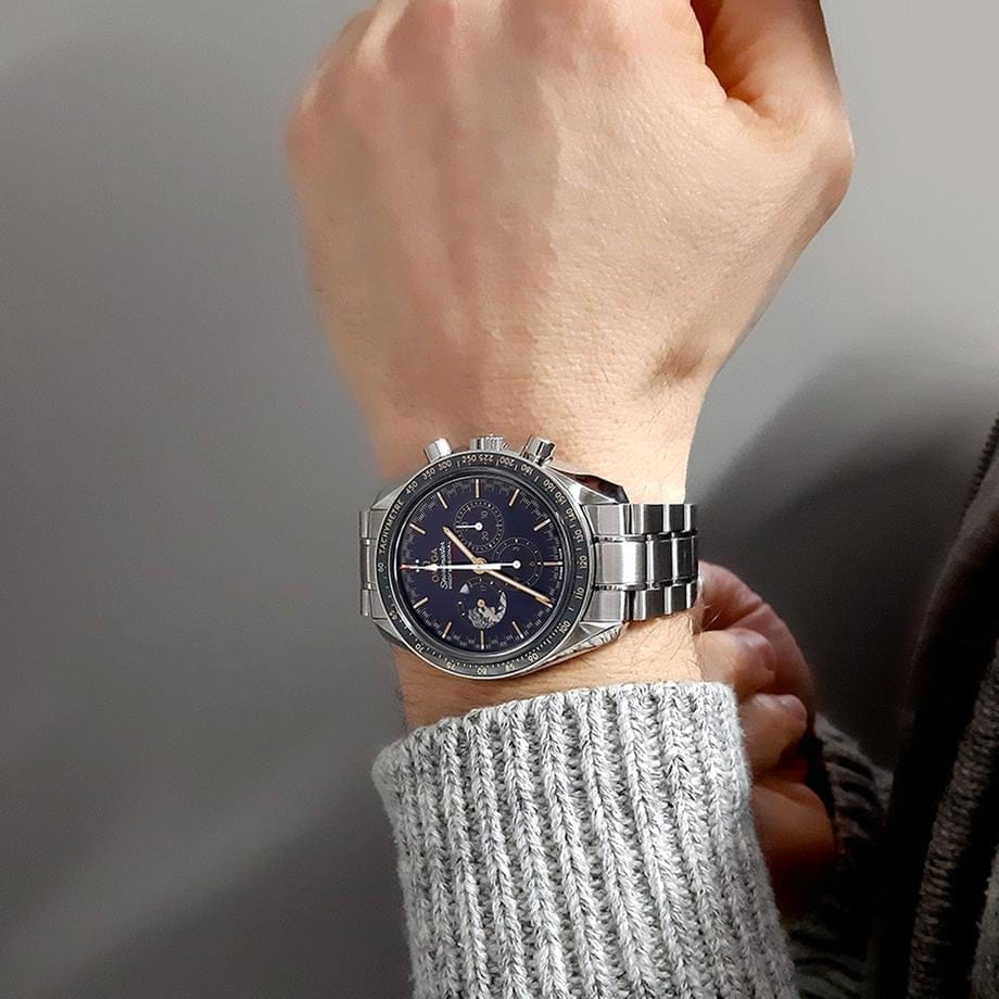 Omega Speedmaster Professional Moonwatch APOLLO XVII 45th Anniversary NEW NOS - Never Dress 31130423003001