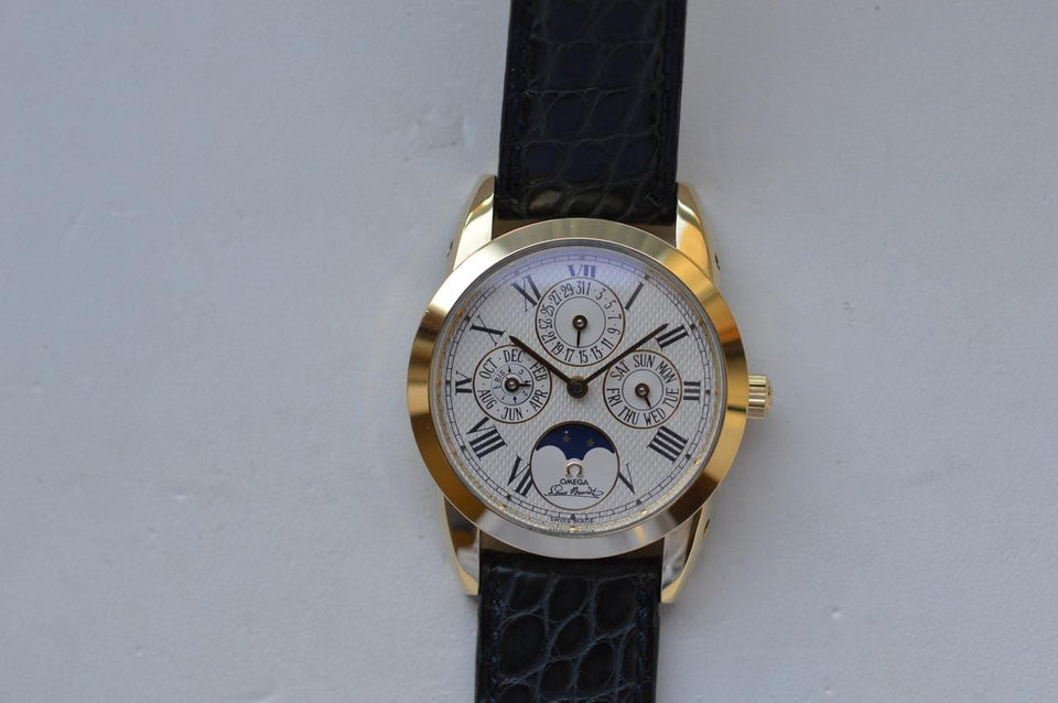 Omega Louis Brandt Perpetual Calendar Automatic 18 K Yellow Gold Full Set NOS