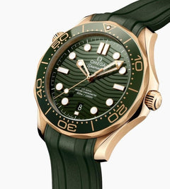 Omega Seamaster Diver 300 MCo‑axial Master Chronometer Diver 300 M Moonshine Yellow Gold 210.62.42.20.10.001