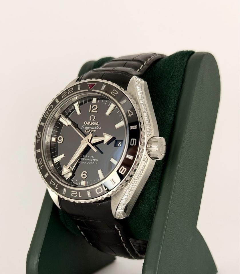 Omega Seamaster Planet Ocean600 M Co-axial Gmt Limited Edition Abu Dhabi Box Accesories and Omega Archive