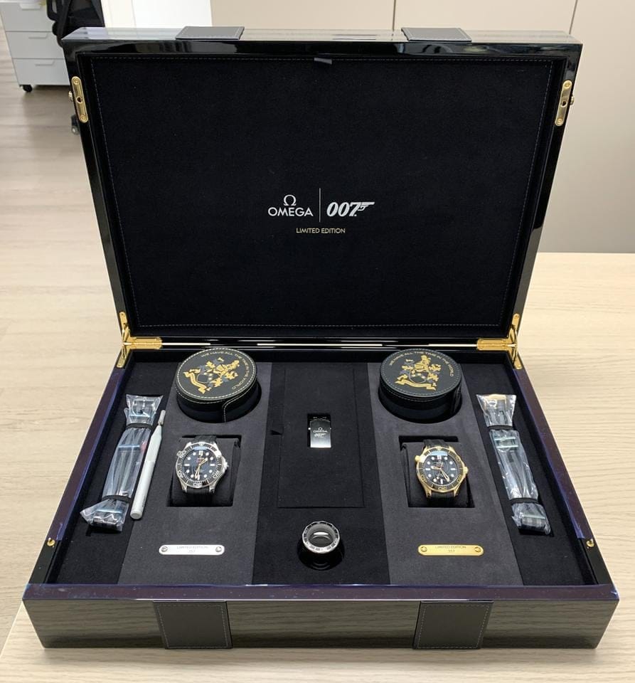 Omega Seamaster Diver 300 MJames Bond 007 Two-Watch Set 50th Anniversary Full Set New NOS