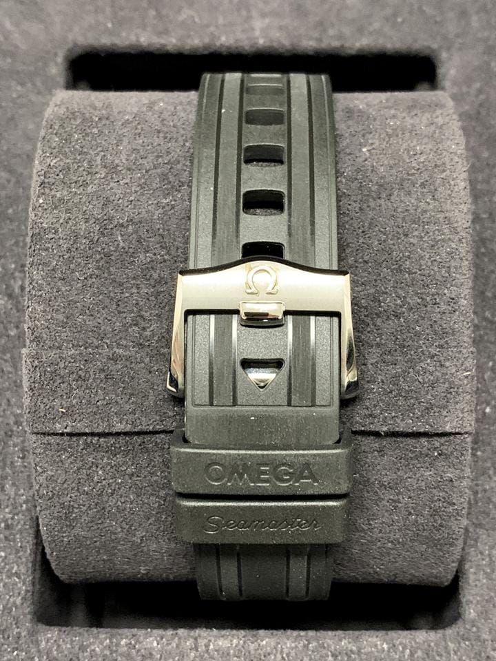 Omega Seamaster Diver 300 MJames Bond 007 Two-Watch Set 50th Anniversary Full Set New NOS