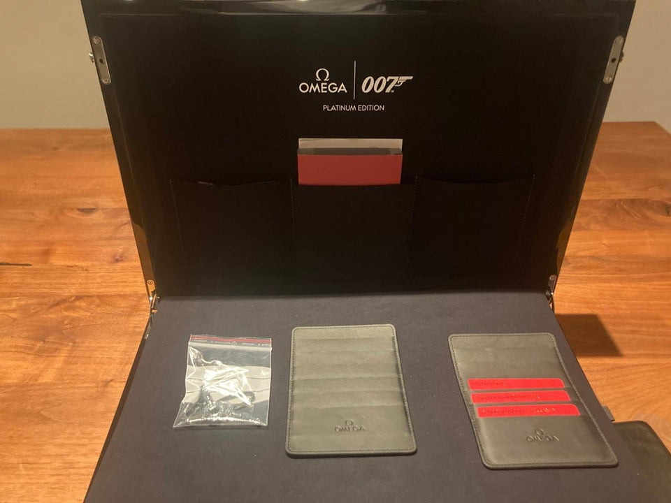 Omega Seamaster Diver 300 MJames Bond 007 Platin 50 Stück