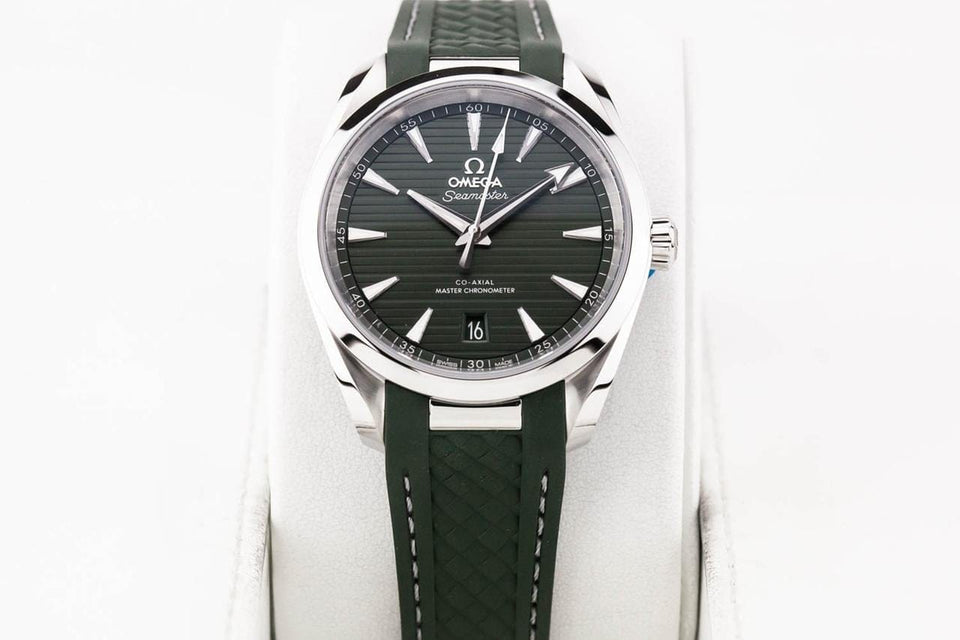 Omega Aqua Terra 8800 38mm Green Diver 220.12.38.20.10.001