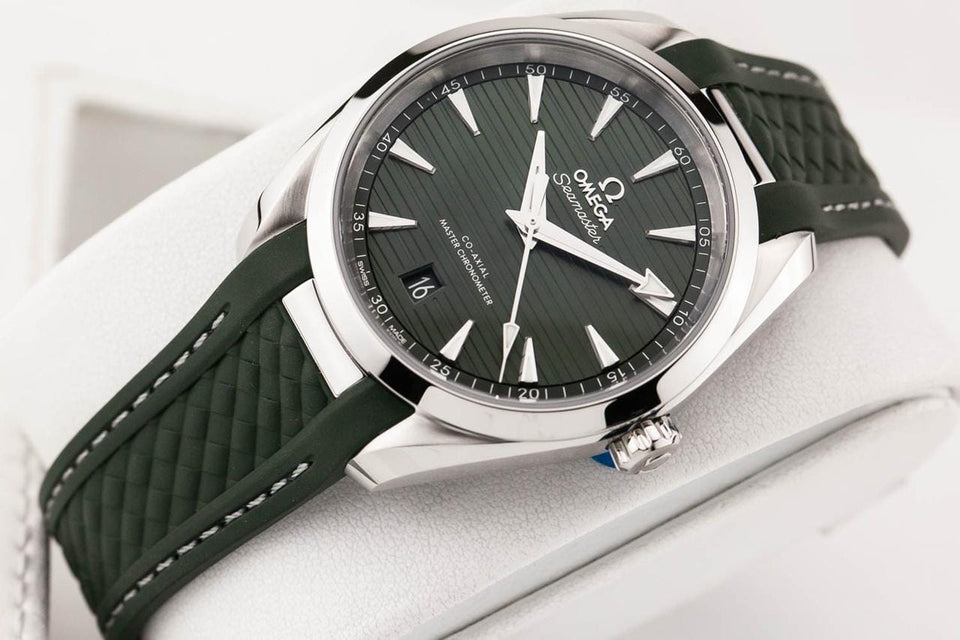 Omega Aqua Terra 8800 38mm Green Diver 220.12.38.20.10.001