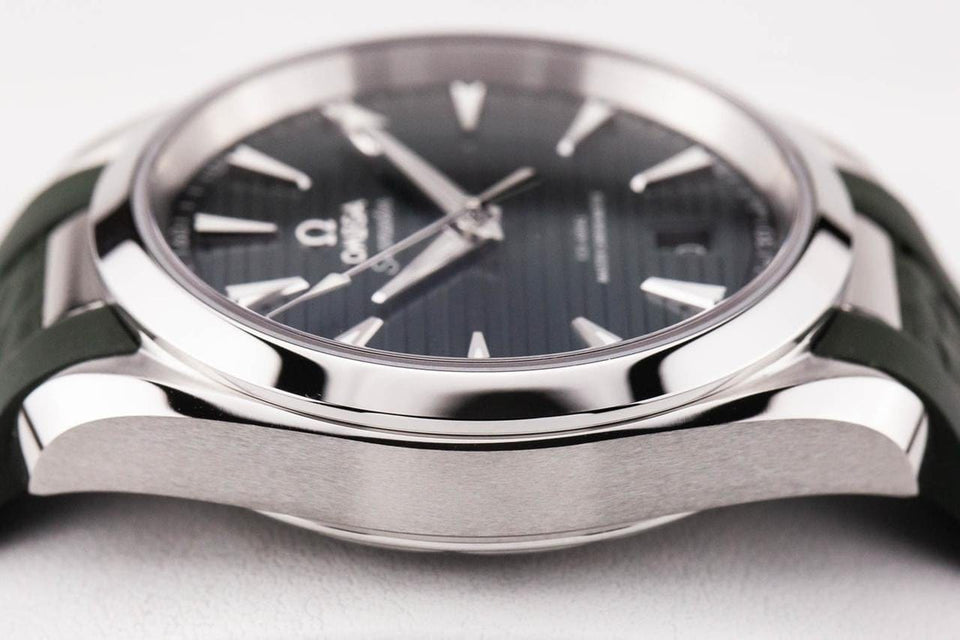 Omega Aqua Terra 8800 38mm Green Diver 220.12.38.20.10.001