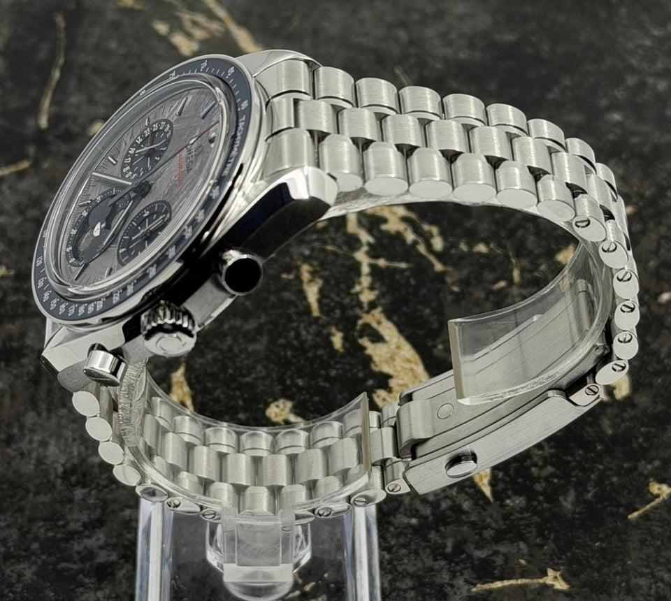 Omega New 2026 - Speedmaster Moonphase Meteorite Dial - 304.30.43.52.06.001