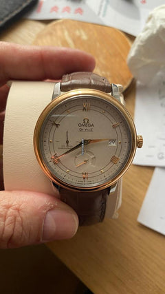 Omega De Ville Prestige Co-axial Power Reserve Beautiful watch in very good condition (rarely worn).