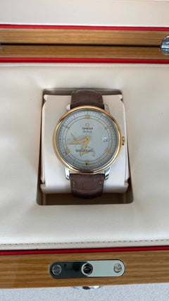 Omega De Ville Prestige Co-axial Power Reserve Beautiful watch in very good condition (rarely worn).