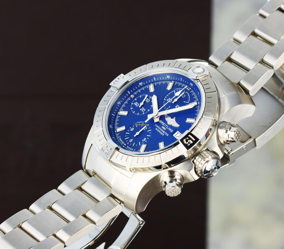 Breitling Avenger Chronograph 43mm Blue Dial - Stainless Steel on Bracelet