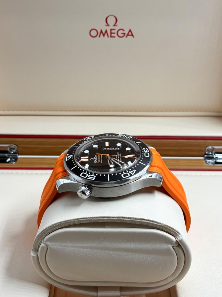 Omega Seamaster Diver 300 M42
