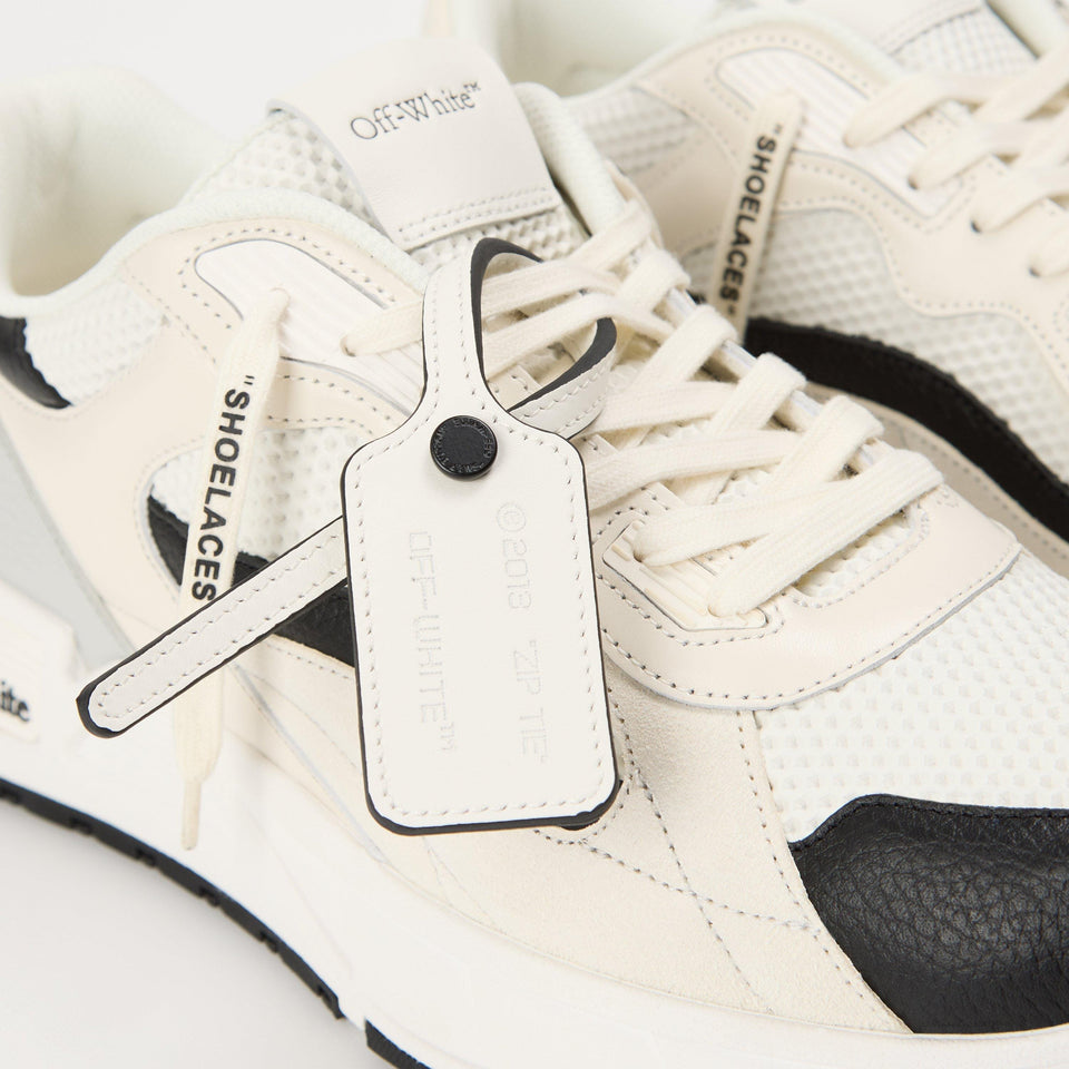 Kick- Panelled Chunky Leather Lace Up Low-Top Trainers