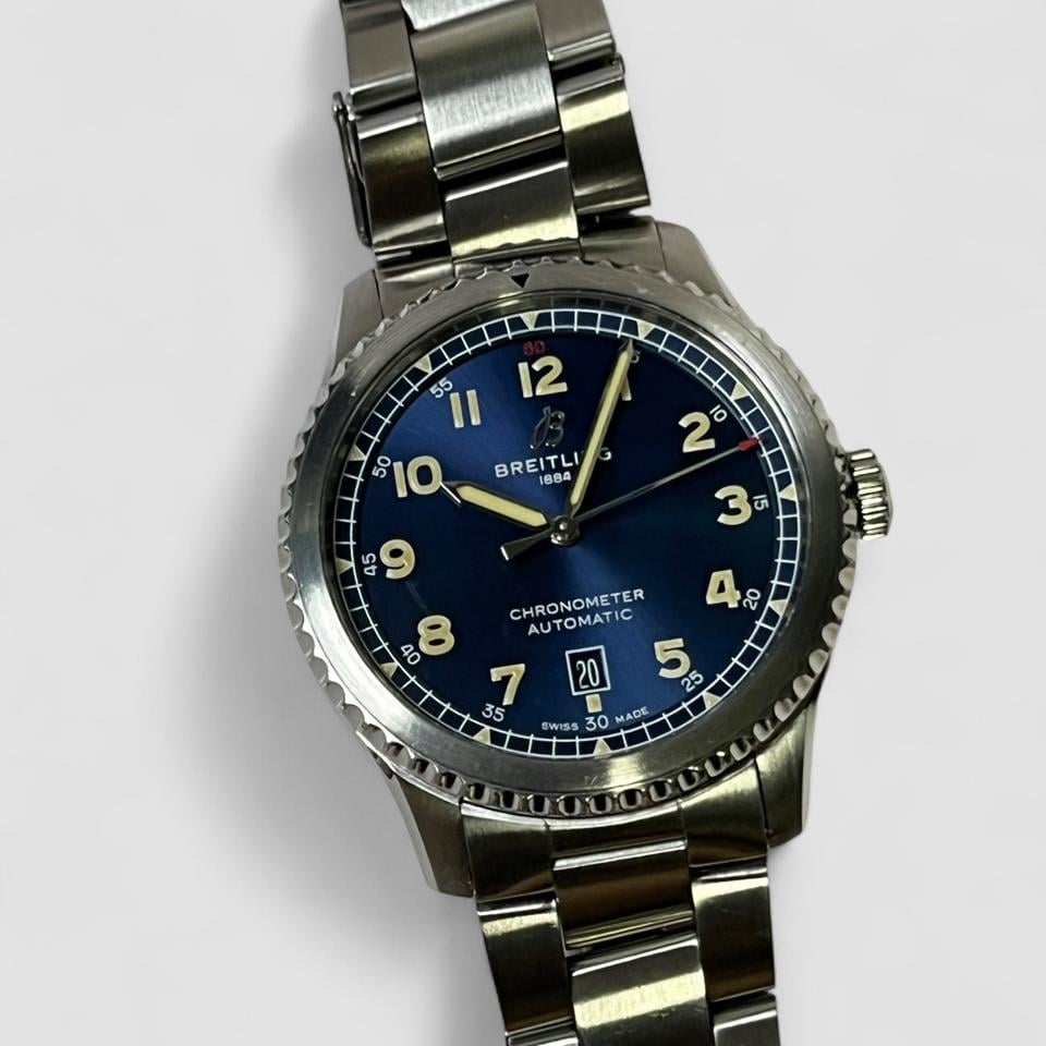 Breitling Aviator 8