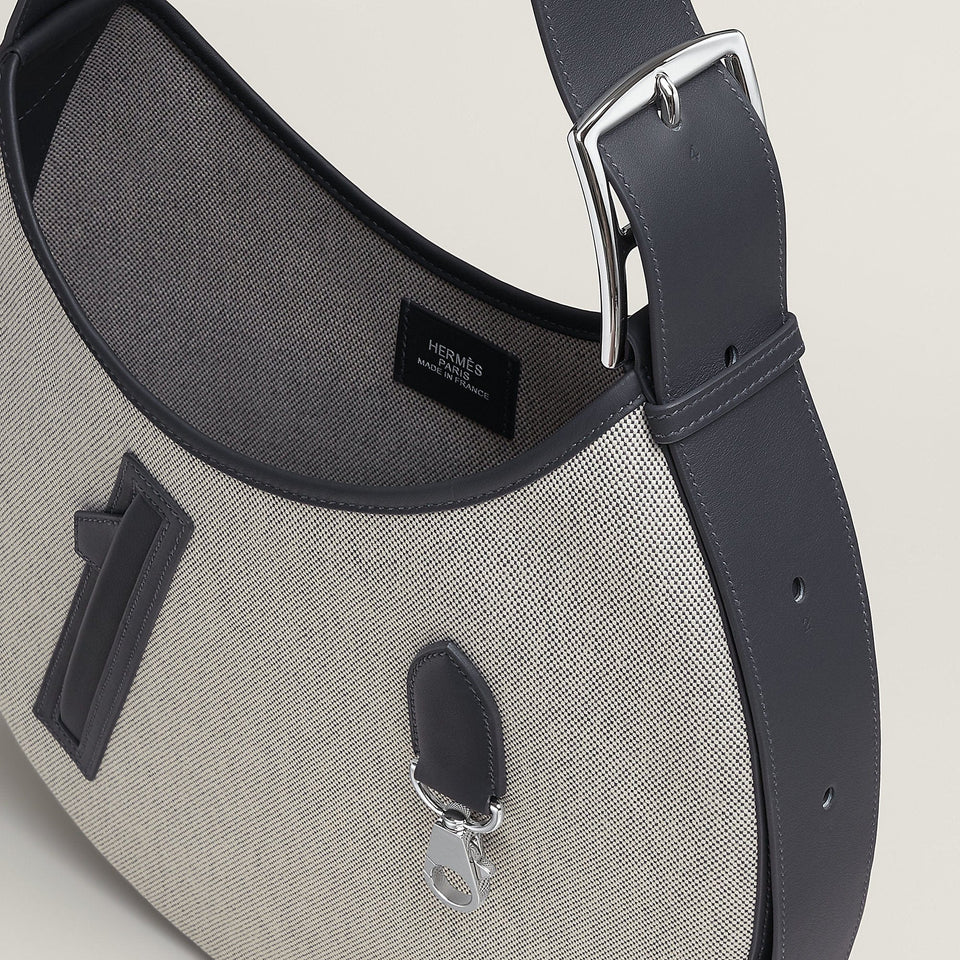 Hermes Arcon Bag Cru