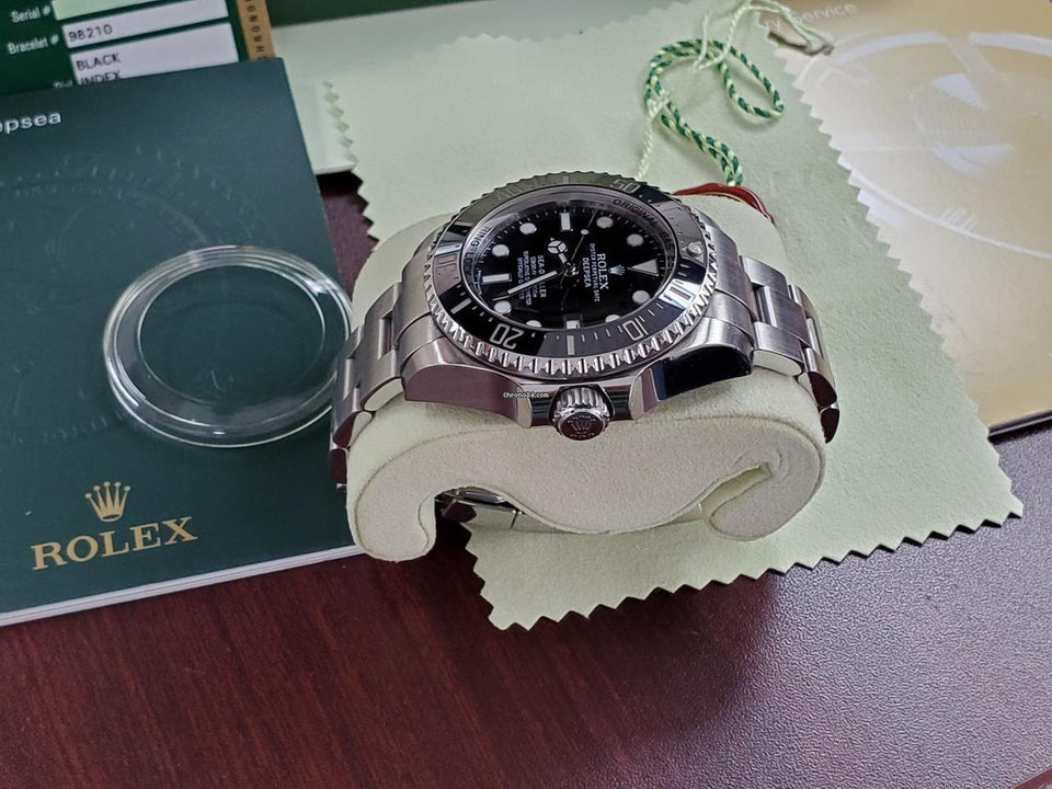 Rolex DEEPSEA SEA-DWELLER Submariner Date MK1 Black 1st Edition Full Set Box Papers Tags