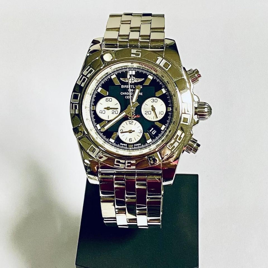 Breitling Chronomat 44 NEW International Warranty Original Gift box